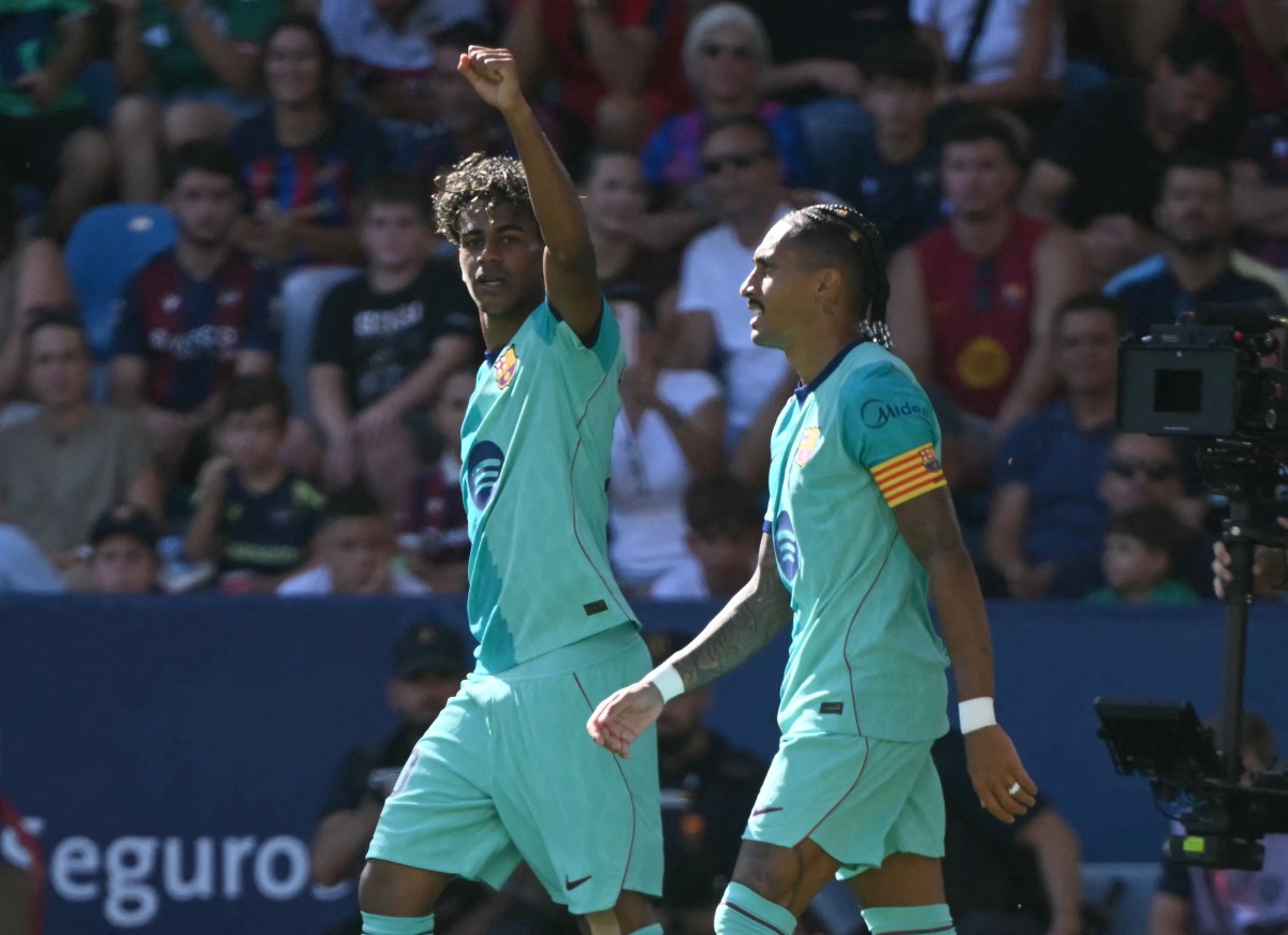 Lamine Yamal Dinilai Layak Raih Ballon d'Or 2026 oleh Raphinha