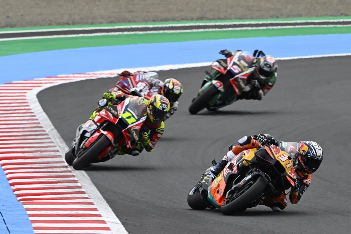 Usulan Acosta untuk Memantau Tekanan Ban di MotoGP