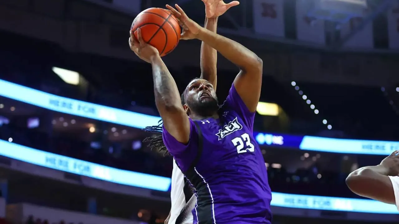 Airion Simmons Dijatuhi Hukuman Seumur Hidup Terkait Pengaturan Skor di NCAA