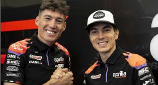 Momen Kejutan Maverick Vinales dengan Motor Aprilia Menurut Aleix Espargaro