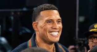 Ambisi David Benavidez: Siap Tantang Tiga Juara Dunia