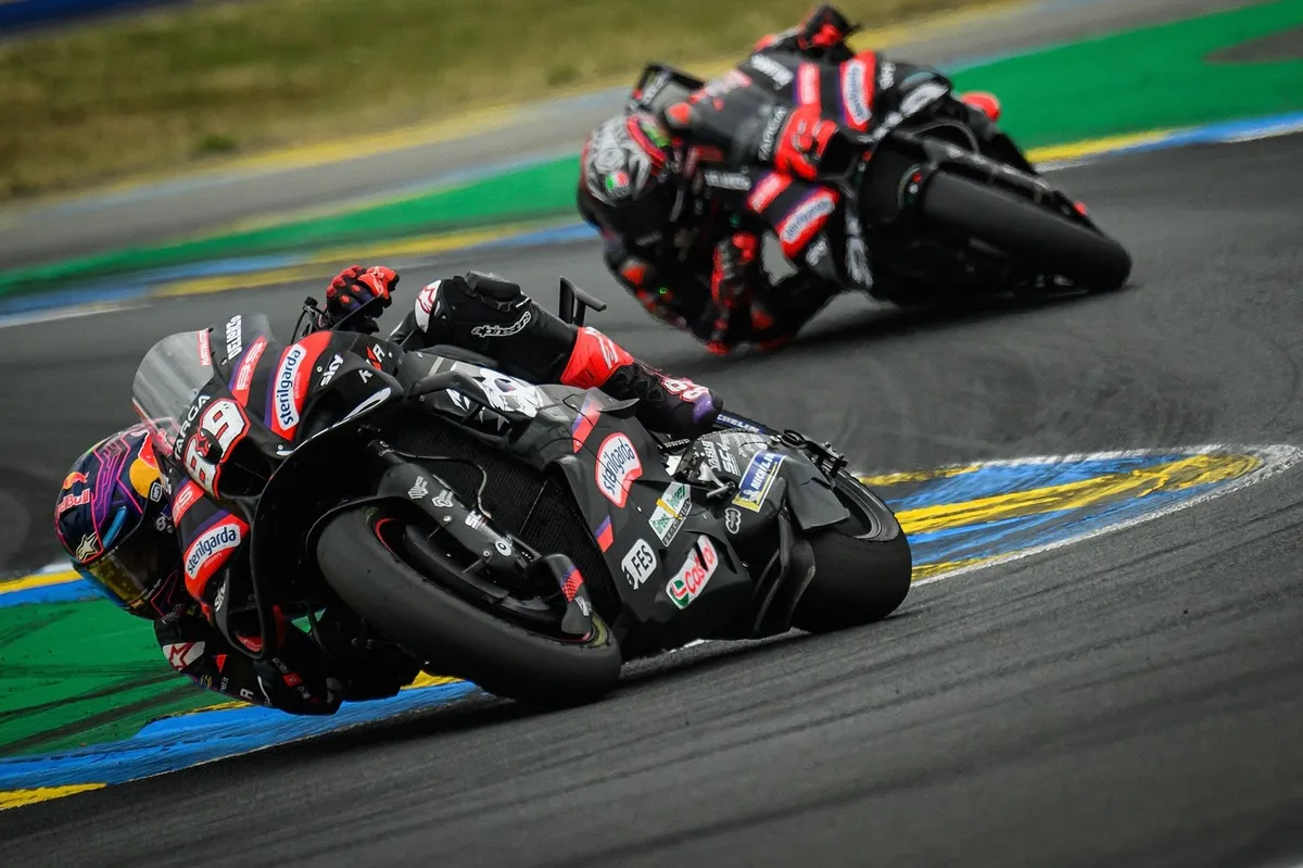 Aprilia Raih Kesuksesan di MotoGP Berkat Strategi yang Cermat