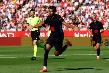 Lamine Yamal Nyatakan Komitmen Barcelona di Perempat Final Liga Champions