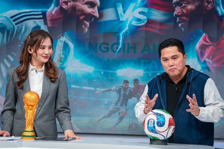Menpora Erick Soroti Dampak Positif Nobar Piala Dunia Terhadap Ekonomi Daerah