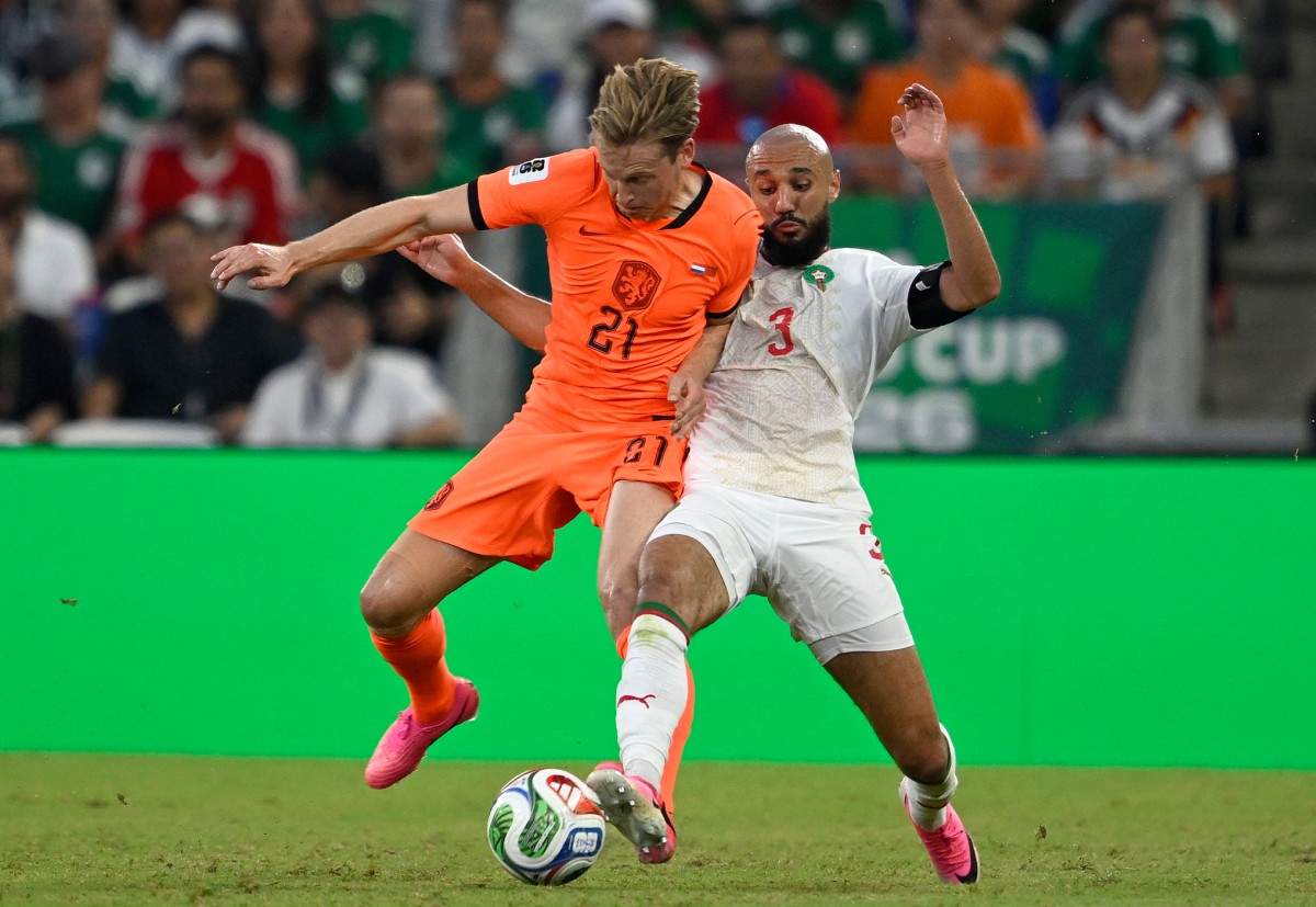 Frenkie de Jong Kembali Berlatih Setelah Pemulihan Cedera Lutut