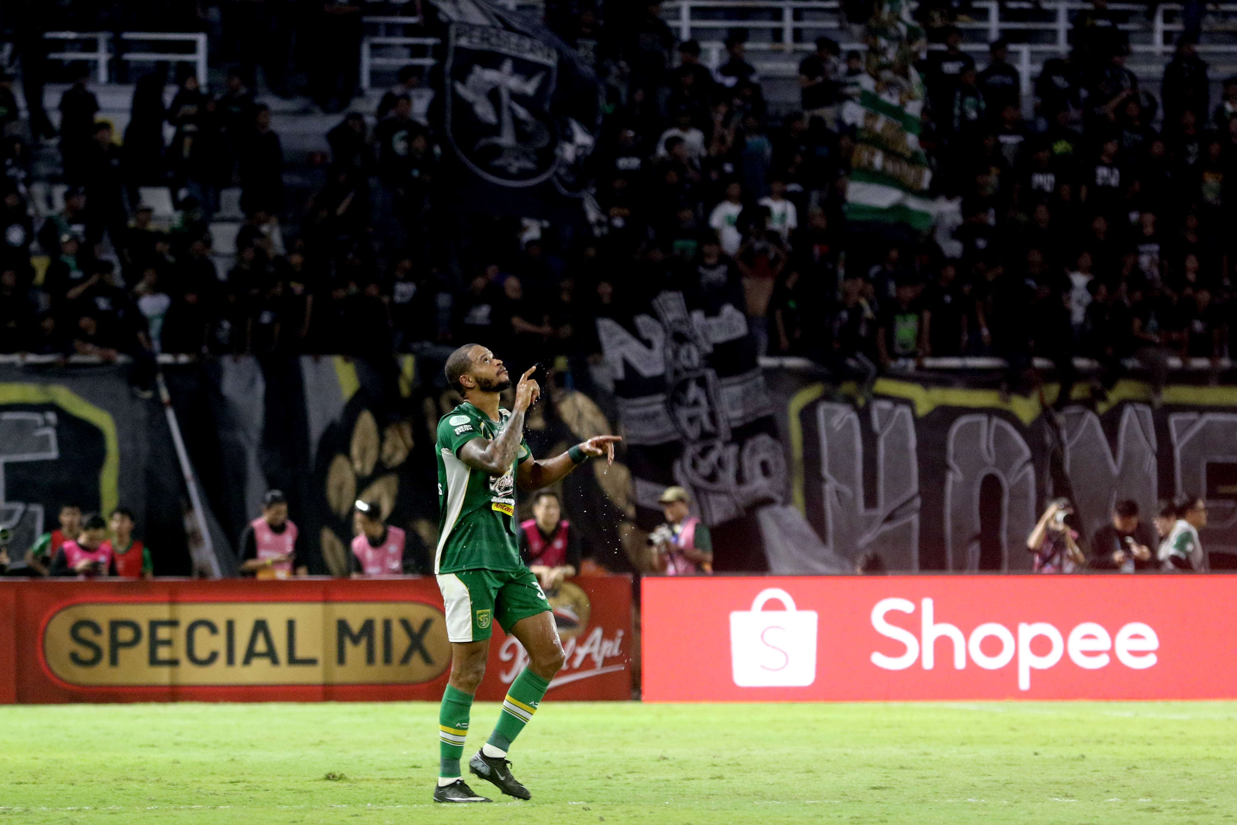 Persebaya Raih Kemenangan Tipis atas Isenmulang Kalteng FC