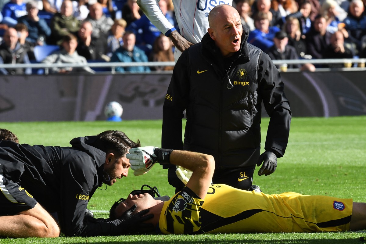 Emiliano Martinez Beri Kabar Pemulihan Usai Operasi Rahang
