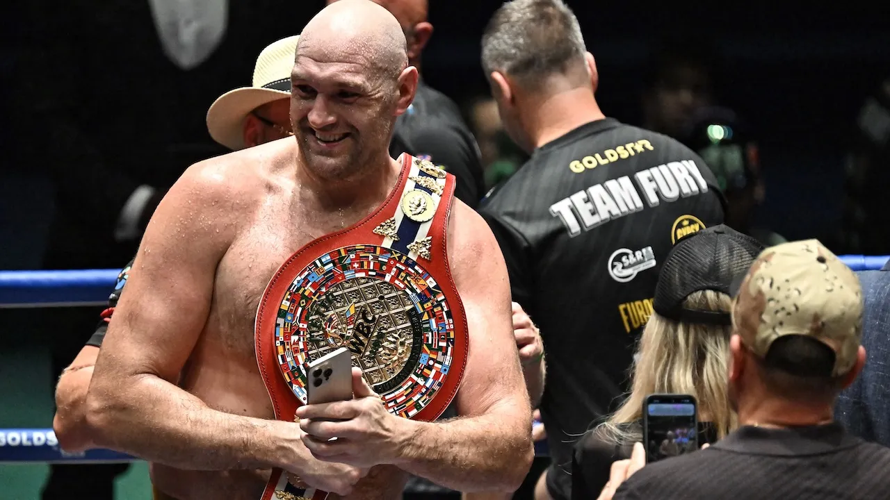 Johnny Nelson Beralih Dukungan ke Tyson Fury untuk Kalahkan Anthony Joshua