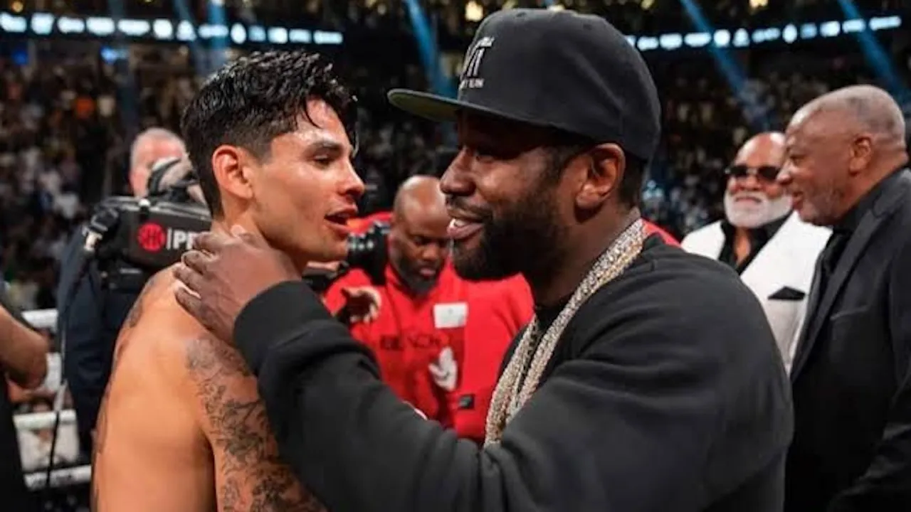 ---
Bob Arum Ragukan Potensi Keuntungan Pertarungan Ryan Garcia dan Floyd Mayweather

---