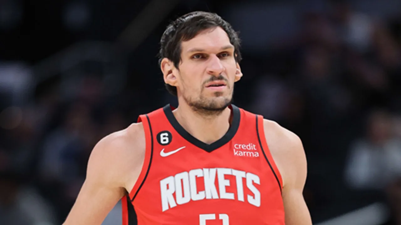 Boban Marjanovic Resmi Bergabung dengan Tim Basket Filipina