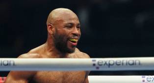 Brandon Adams Alami Kolaps Sebelum Pertandingan, Duel Melawan Caoimhin Agyarko Dibatalkan