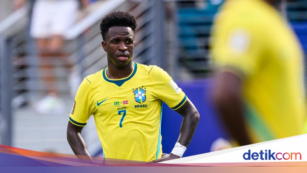Vinicius Menyampaikan Permohonan Maaf Setelah Brasil Tersingkir dari Piala Dunia 2026