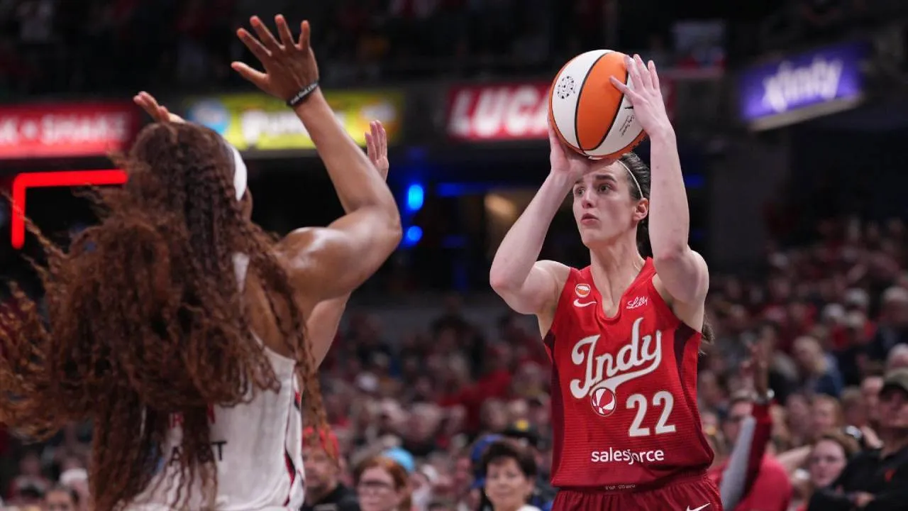 Caitlin Clark Tunjukkan Kualitasnya Meski Indiana Fever Kalah dari Mystics