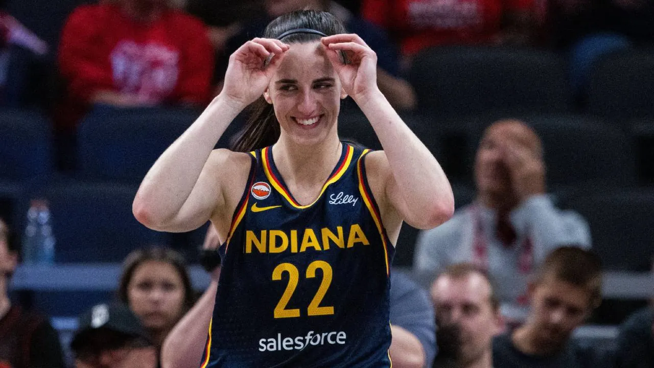 Caitlin Clark Cetak Rekor Baru di WNBA Setelah Koreksi Statistik