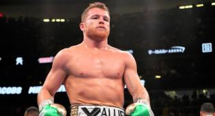 Canelo Alvarez Berambisi Rebut Sabuk WBC, Mbilli Jadi Sasaran Utama