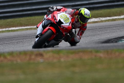 Dari Pemula Menjadi Bintang: Tantangan Dalam Dunia Balap Profesional