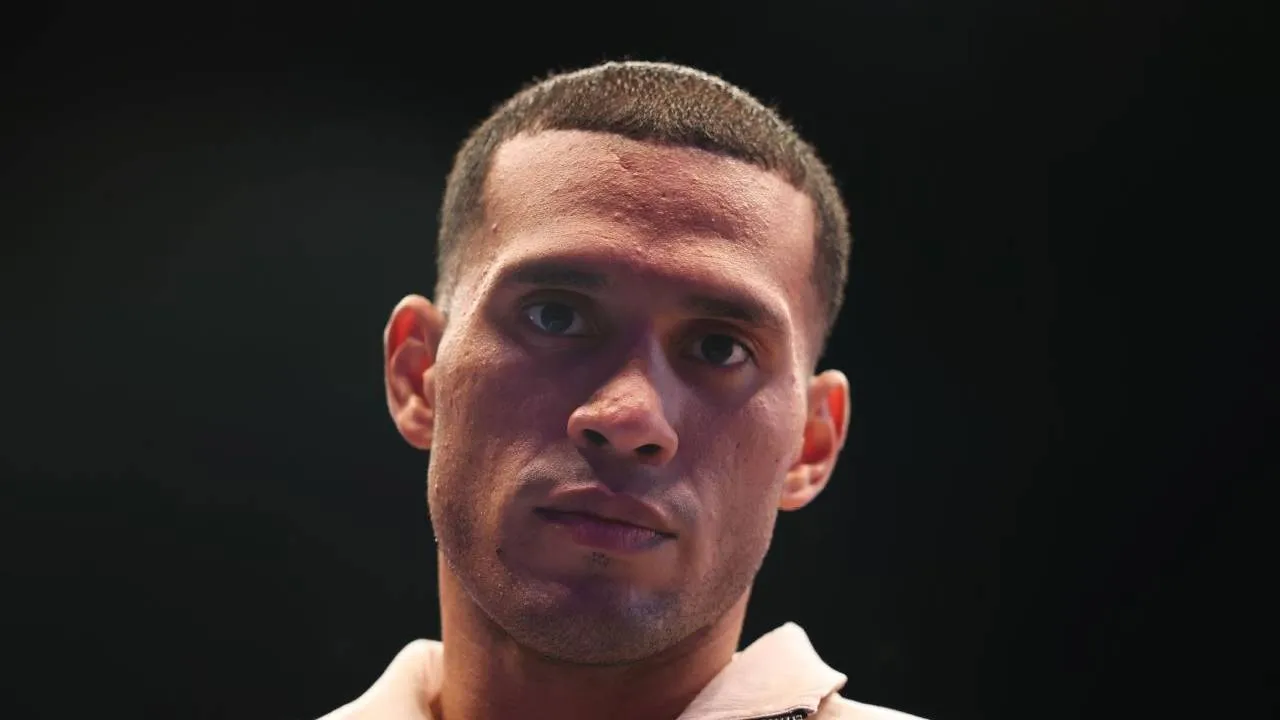 David Benavidez Targetkan Status Ikon Tinju Melalui Gaya Bertarung Agresif