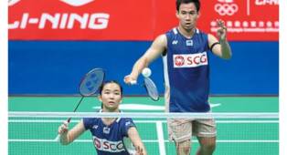 Dechapol dan Supissara Memulai Kejuaraan Bulu Tangkis Asia dengan Kemenangan Gemilang