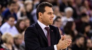 Dimitris Itoudis Siap Menghadapi Tantangan Melawan Fenerbahce