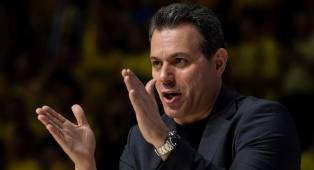 Dimitris Itoudis Siap Hadapi Tantangan Melawan AS Monaco