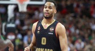 Elie Okobo Bantu AS Monaco Melangkah ke Playoff EuroLeague