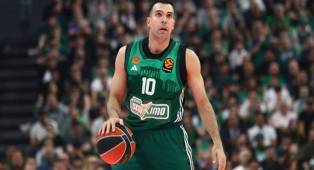 Ergin Ataman Mengungkapkan Kondisi Cedera Kostas Sloukas