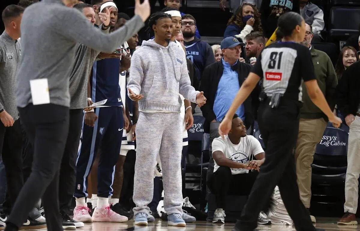 ---
Morant Siap Dilepas, Grizzlies Dapat Pilihan Ketiga di Draft NBA

---
