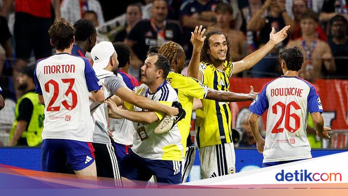---
Guendouzi Memicu Ketegangan dalam Pertandingan Lyon Melawan Fenerbahce

---