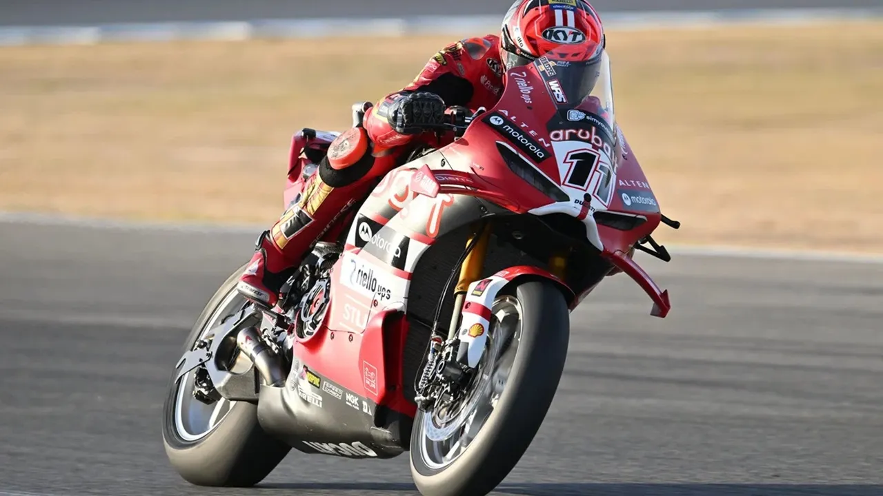 ---
Nicolo Bulega Raih Pole Position ke-11 di WSBK Spanyol

---