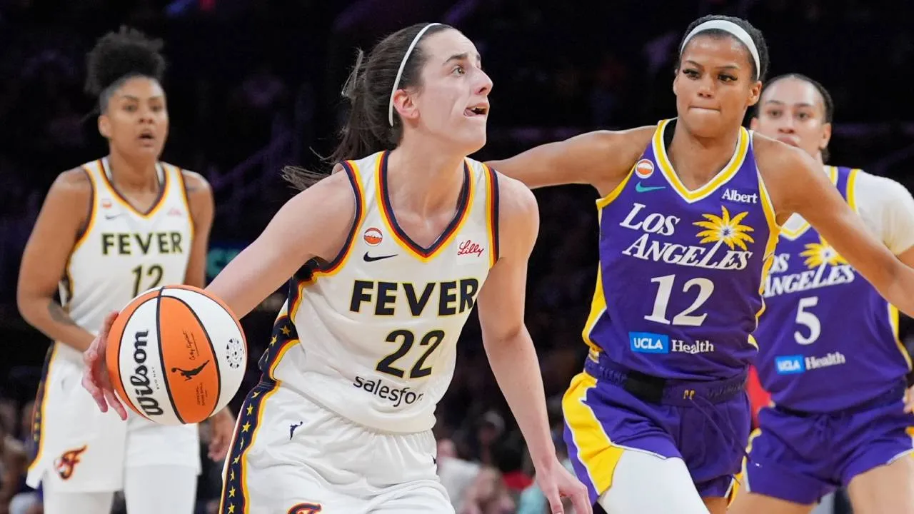Kemenangan Perdana Indiana Fever atas Los Angeles Sparks dengan Skor 87-78