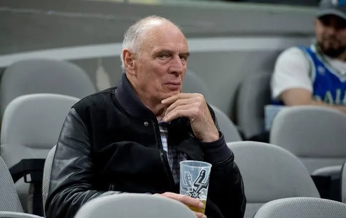Holger Geschwindner Meramaikan Kamp Mini Lakers di Slovenia