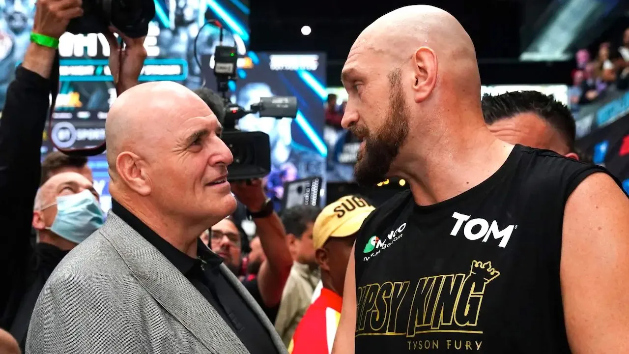 ---
Drama Keluarga Fury Menjelang Pertarungan Joshua dan Tyson Fury

---
