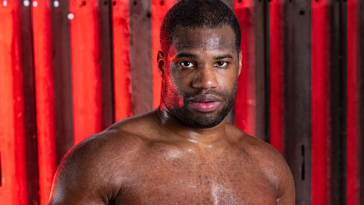 Itauma Sebut Daniel Dubois Sebagai Petinju Kelas Berat Paling Menakutkan