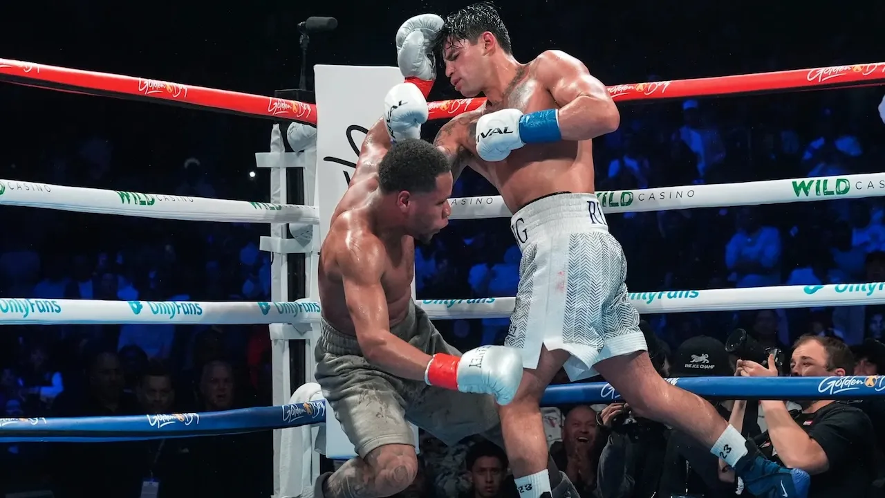 Garcia Berpeluang Kuasai Kelas Welter Jika Kalahkan Haney, Kata Jones Jr