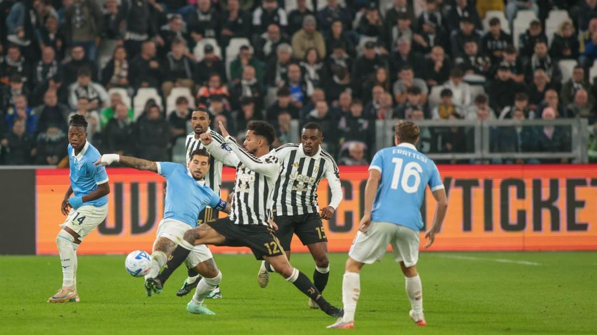 Juventus Dipermalukan Lazio dengan Skor 0-3 di Turin