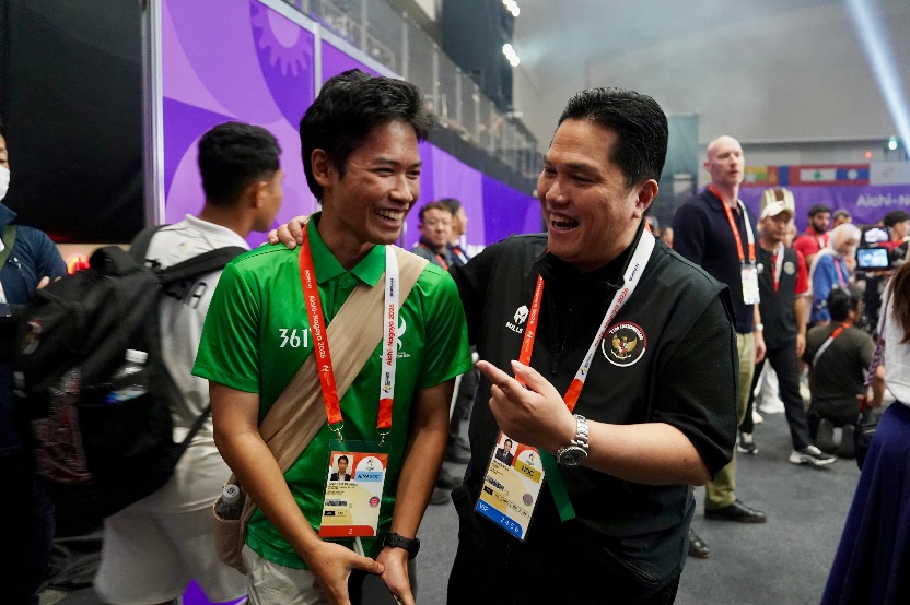 Kisah Inspiratif Relawan Indonesia di Asian Games 2026: Dukungan untuk Atlet dan Pertemuan dengan Menpora