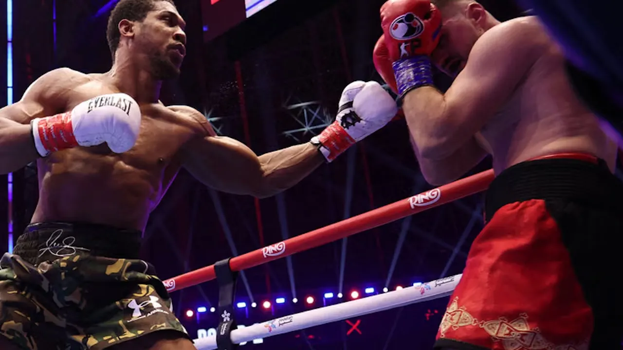 Kristian Prenga Ungkap Kekuatan Anthony Joshua Setelah Pertarungan KO