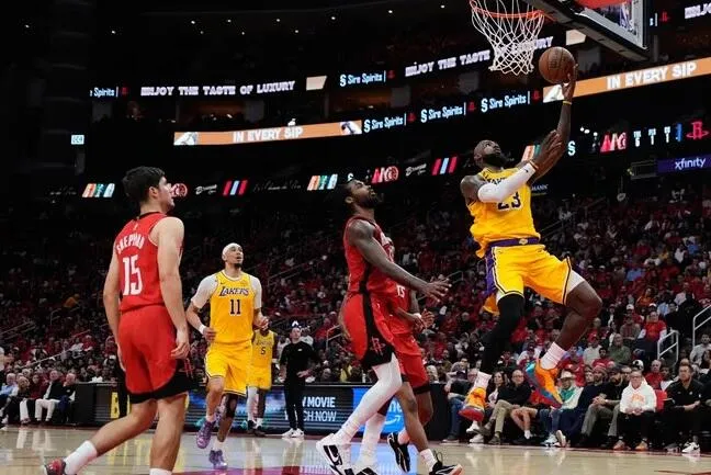 Lakers Kalahkan Rockets dan Melaju ke Semifinal NBA