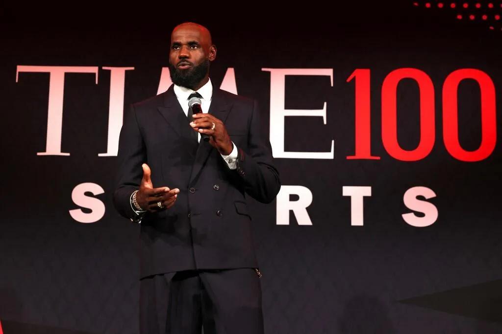 Ketidakpastian LeBron James Ganggu Jadwal NBA 2026-2027