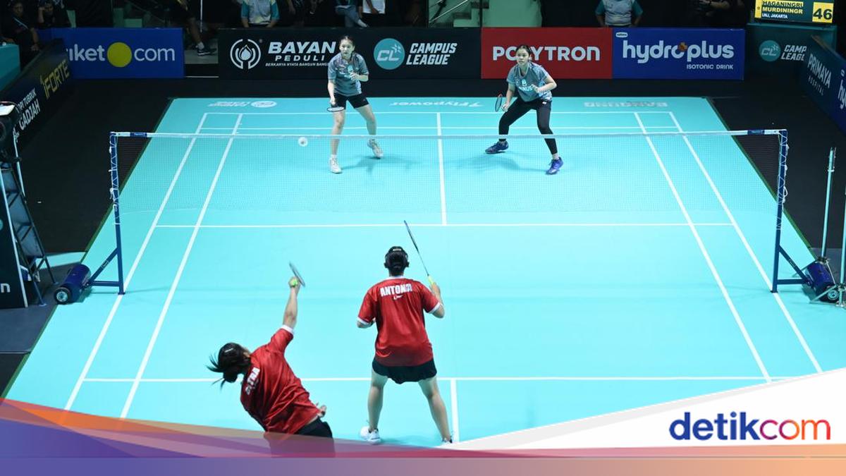 Ricky Soebagdja Mengawasi Campus League Badminton di Bandung