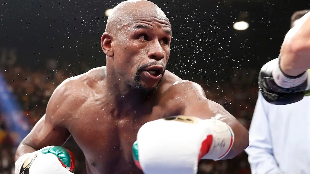 Julio Cesar Chavez: Floyd Mayweather Jr Lebih Unggul dari Terence Crawford