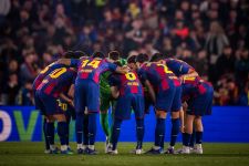 Penjelasan Hansi Flick Terkait Kegagalan Barcelona di Camp Nou