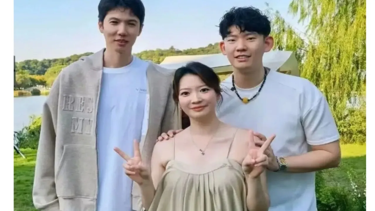 Kebahagiaan Liu Yuchen dan Huang Yaqiong Menyambut Kehadiran Anak Pertama