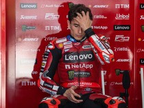 ---
Marc Marquez Masih Mempertahankan Ketangguhannya

---