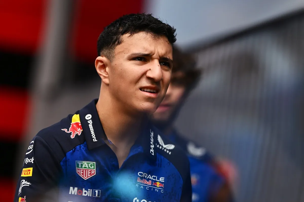 Isack Hadjar Absen di Grand Prix Belanda karena Cedera Pergelangan Tangan