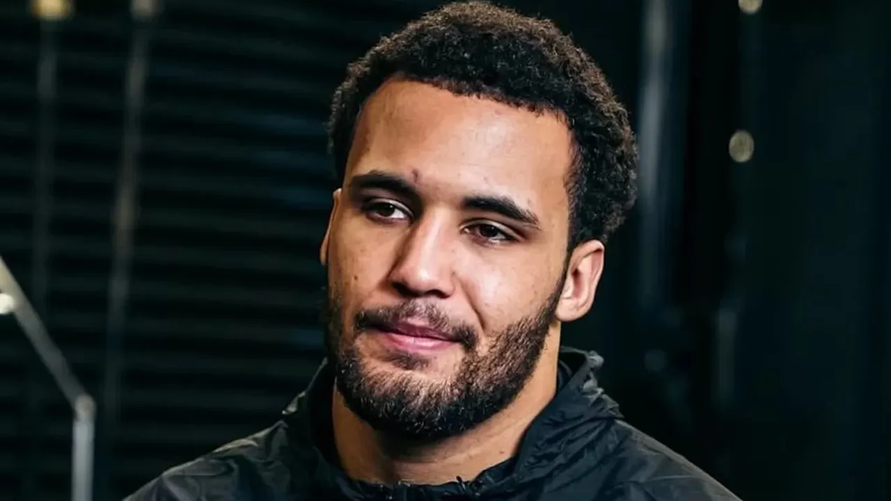 Moses Itauma Ungkap Pandangannya Tentang Potensi Pertarungan Usyk dan Wilder