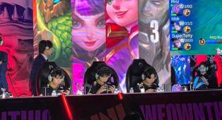 MPL ID S17 W1: Navi Tumbangkan RRQ, Xyve Dominan