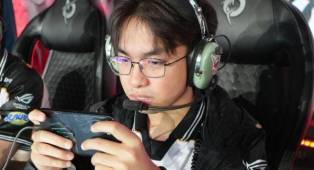 MPL ID S17 Pekan Kedua: RRQ Hoshi Terpuruk di Posisi Bawah Klasemen