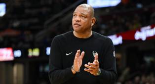 Kepastian Masa Depan Doc Rivers dalam Ancaman di Tengah Kontroversi Tim Bucks