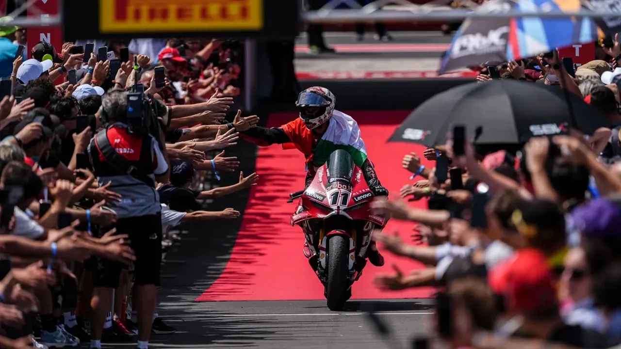 Nicolo Bulega Siap Menghadapi Risiko Demi Mimpi Berkompetisi di MotoGP